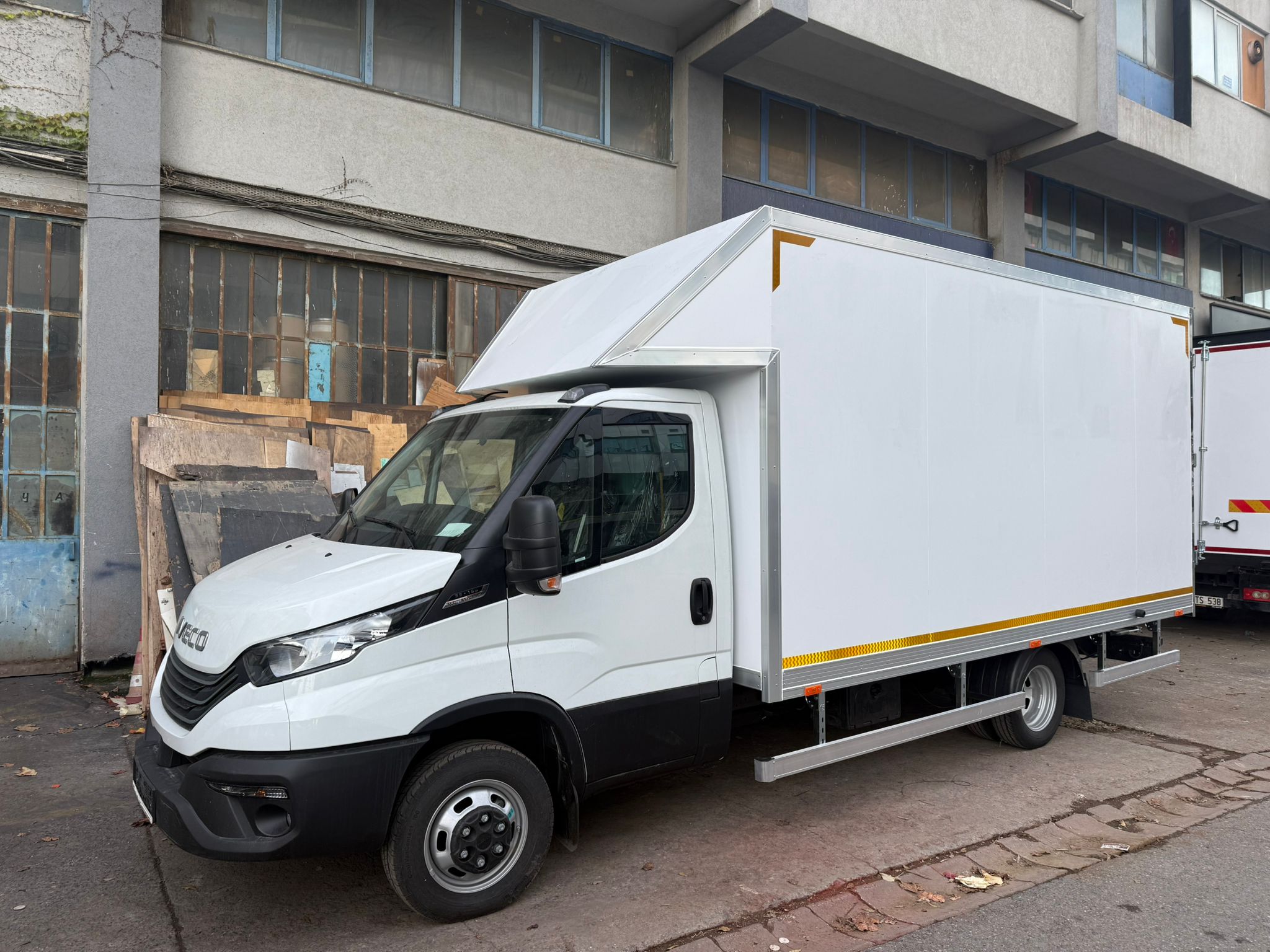 Hançer Karoser - İstanbul Kapalı Alüminyum Kasa