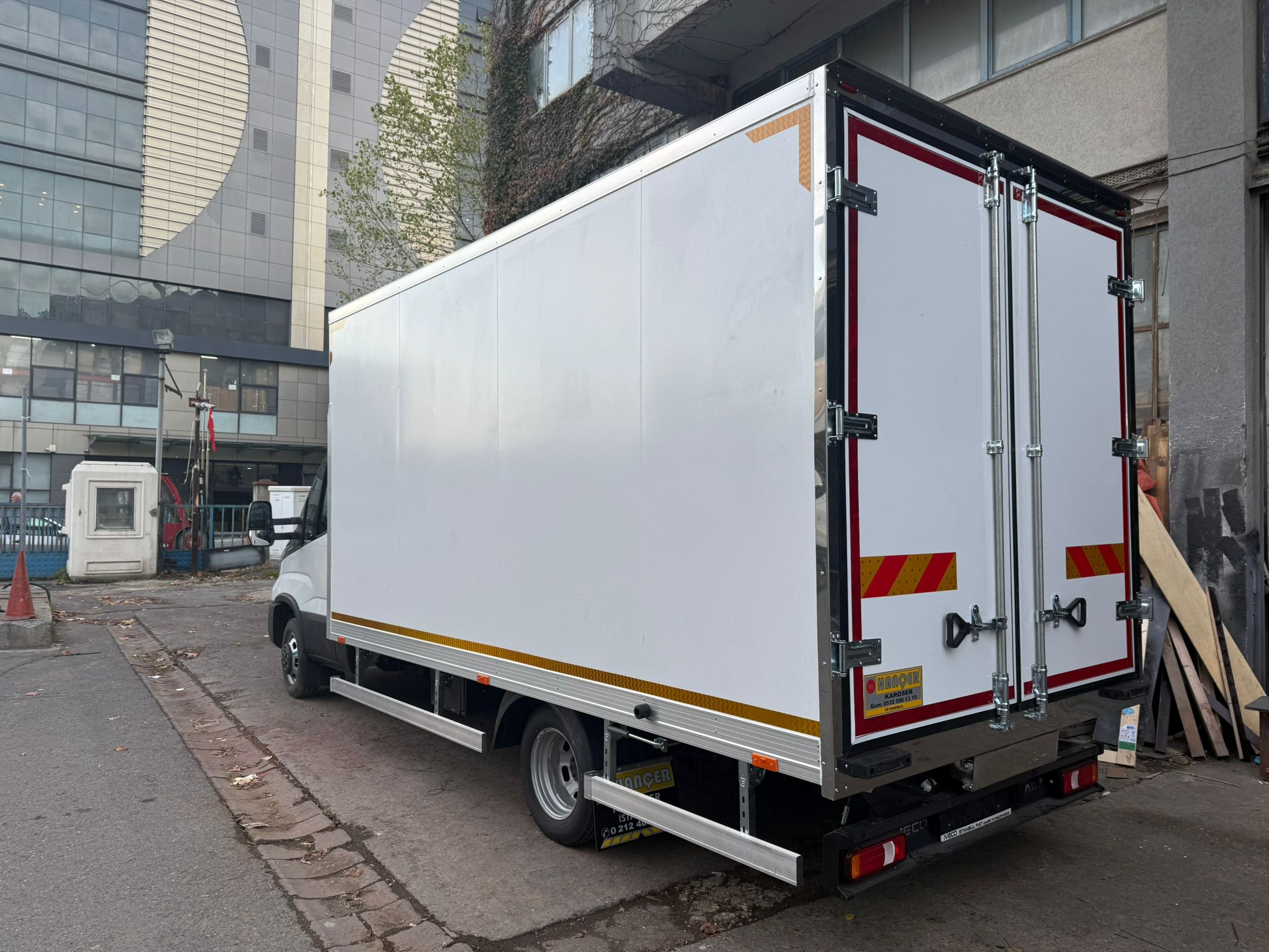 Hançer Karoser - İstanbul Kapalı Alüminyum Kasa