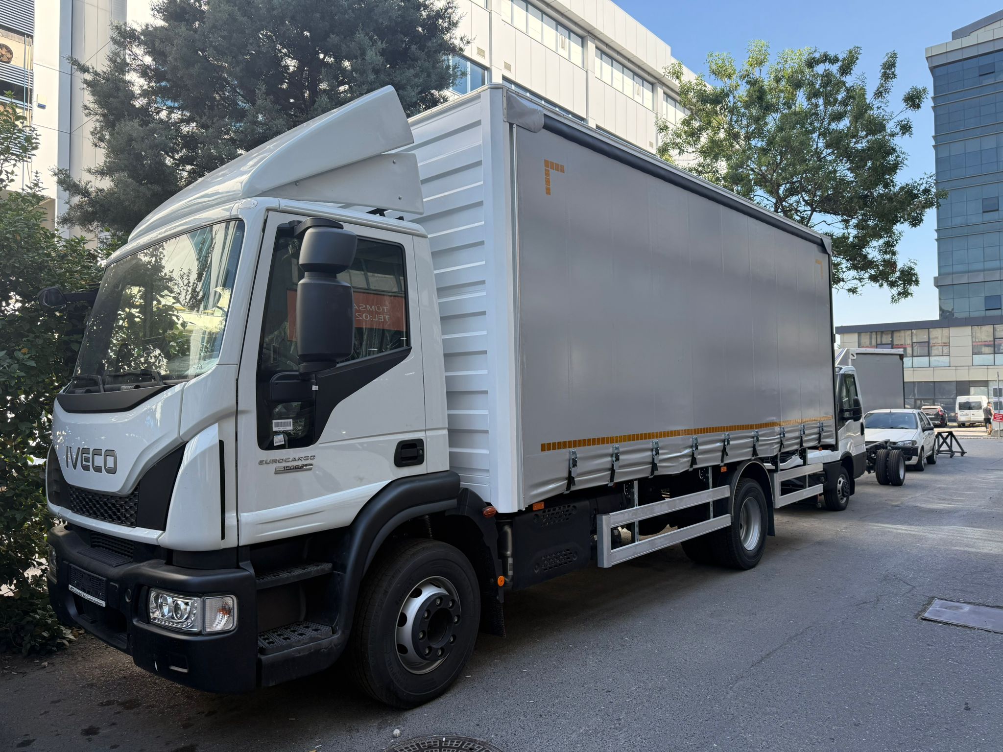 Hançer Karoser - İstanbul Kayar Perdeli Kasa