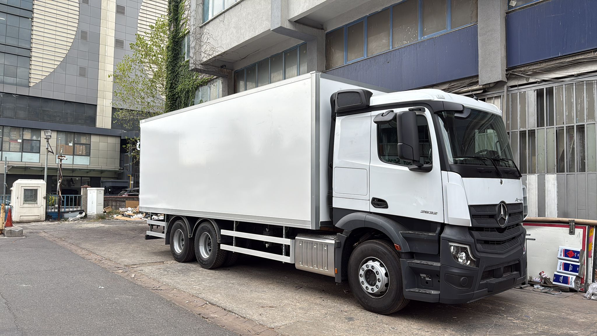 Hançer Karoser - İstanbul Polyester Kasa